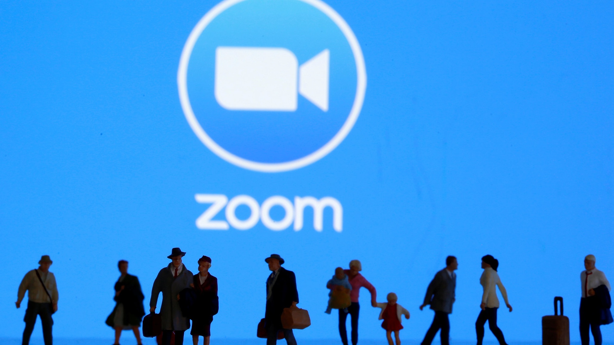 حملة "المذنب المتخفي" تستغل ميزة التحكم عن بُعد في Zoom لسرقة العملات الرقمية