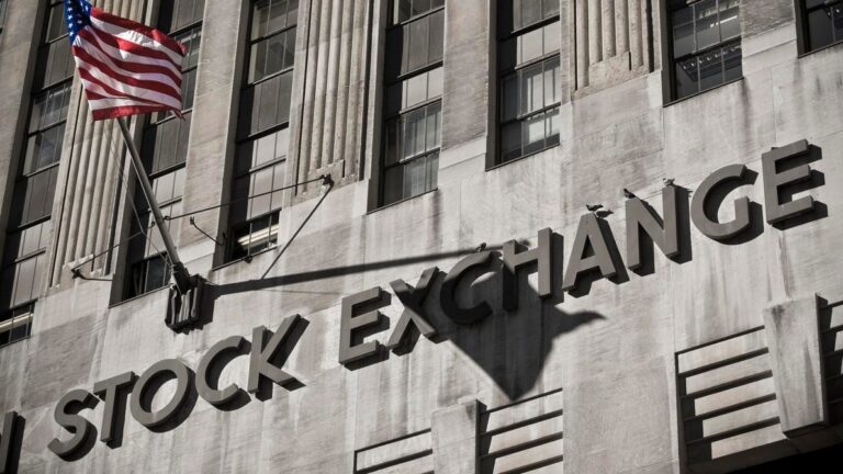 هيئة الأوراق المالية الأمريكية توقف ملاحقة "سولارويندز" بعد سنوات من النزاع القضائي